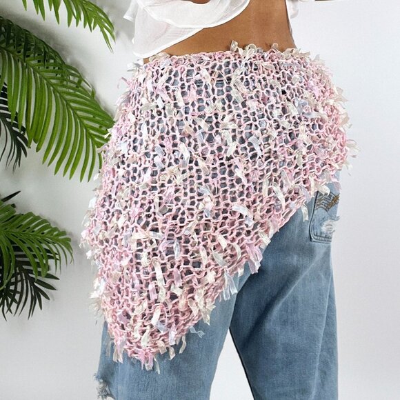 Vintage Pastel Pink Crochet Cottagecore Coquette Barbiecore Scarf Fringe Shawl - Picture 2 of 6